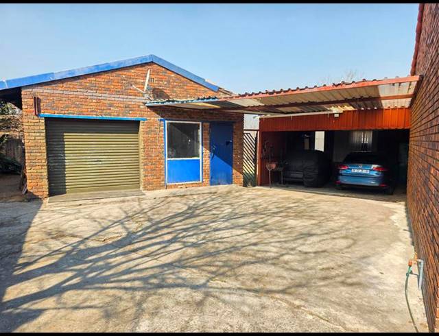 4 BEDROOM HOUSE FOR SALE IN MEYERTON PARK
